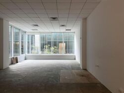 SQUARE 2 (D11), Office #615634531